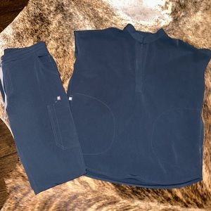 Excellent condition Figs Rafaela top and Tall Yola pants.